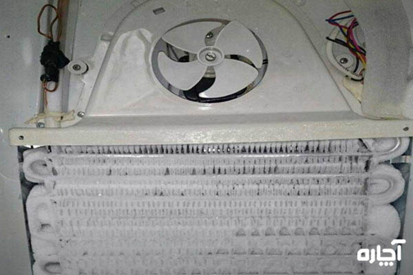 چرا یخچال برفک میزند نکاتی برای برفک‌زدایی یخچال
