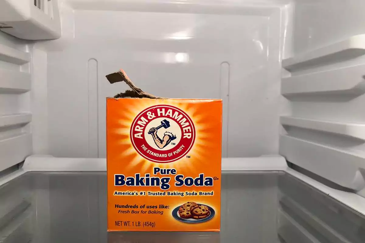 نحوه تمیز کردن یخچال با جوش شیرین