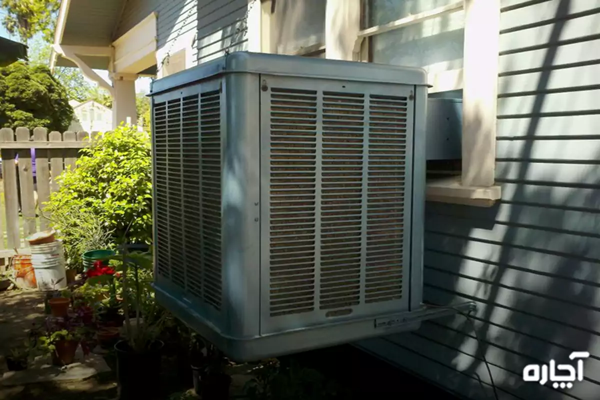 Removing moisture from evaporative cooler humidity