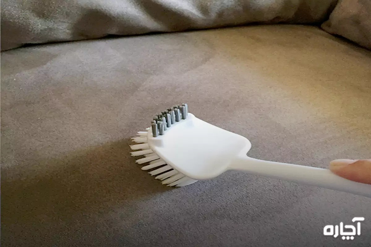 Sofa cleaning brush