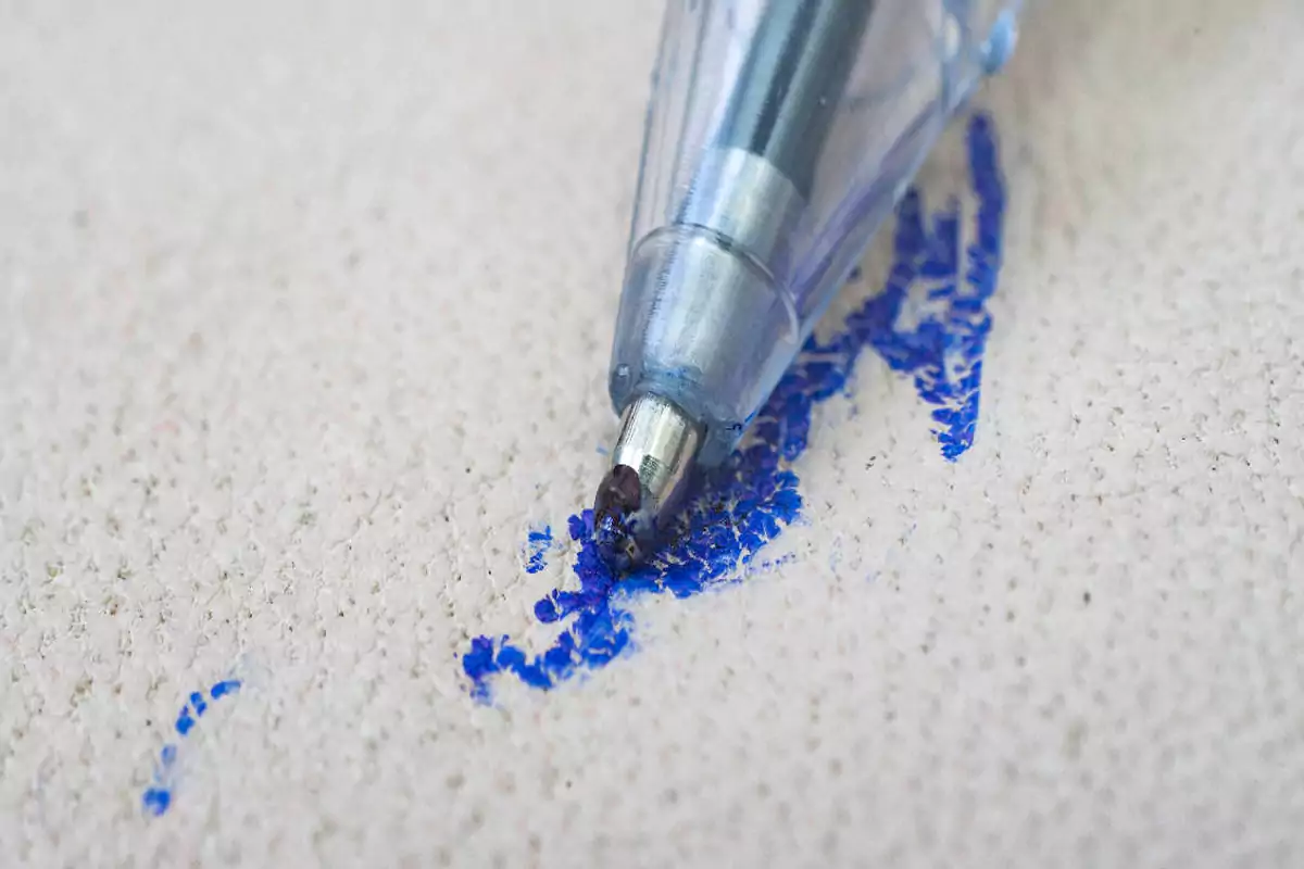 Removing ink from carpet