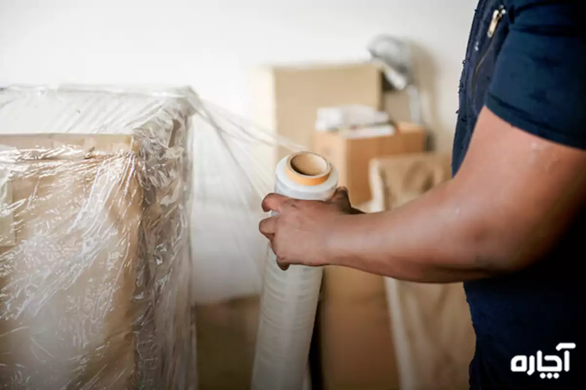 Console table packing for moving