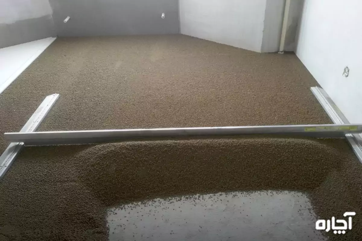 What is screed flooring