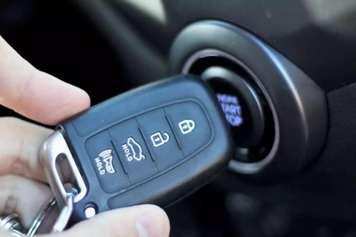 Setting car alarm remote