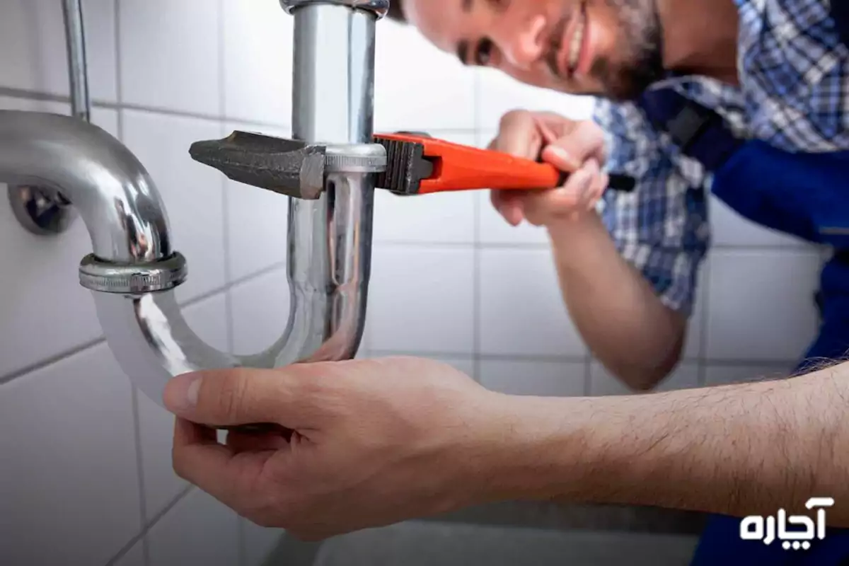 Moving the bathroom in apartment