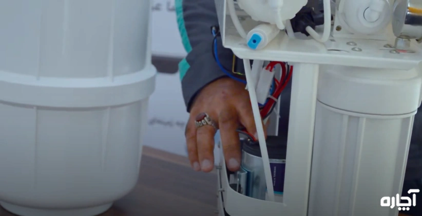 نصاب دستگاه تصفیه آب در شیراز - آچاره