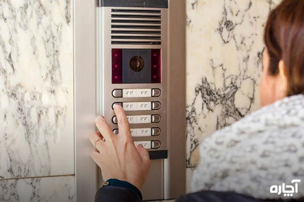 بررسی علت و راهکارهای کم شدن صدای آیفون تصویری