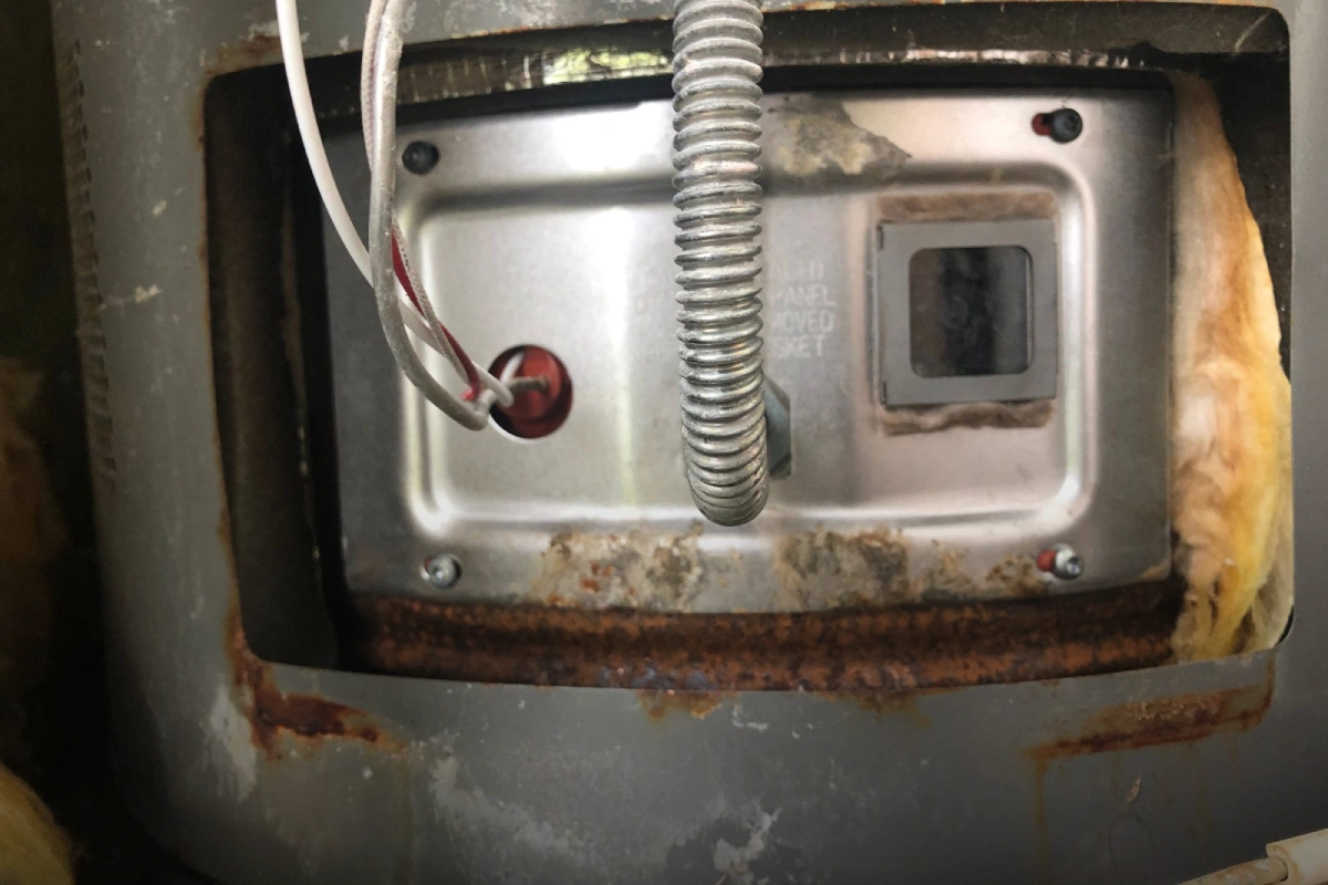 علت بوی گاز آبگرمکن