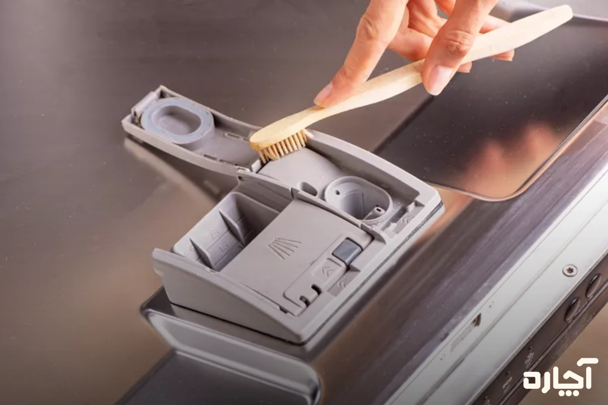 از بین بردن کپک ماشین ظرفشویی