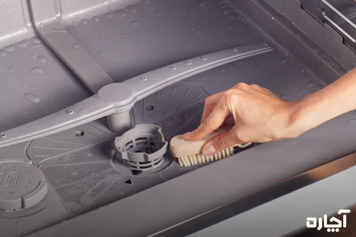 نحوه از بین بردن کپک ماشین ظرفشویی با شویندههای آنزیمی