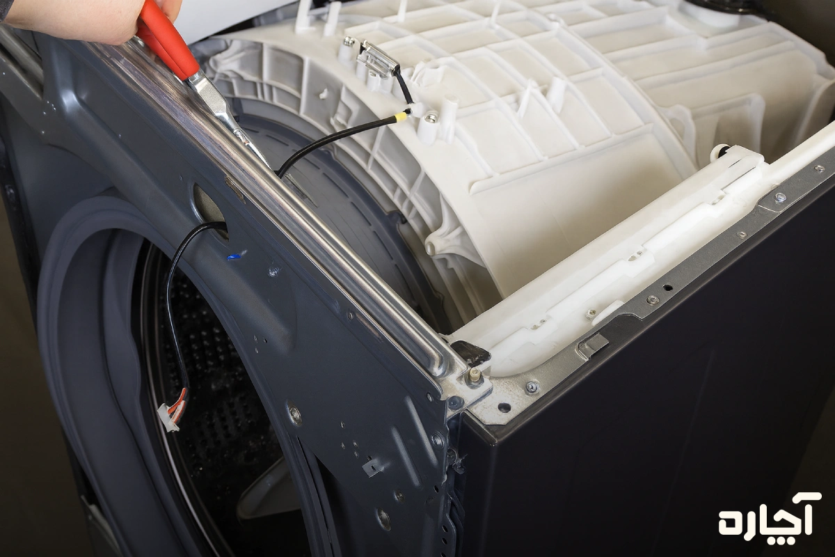 مرحله سوم از آموزش تعویض واشز لباسشویی