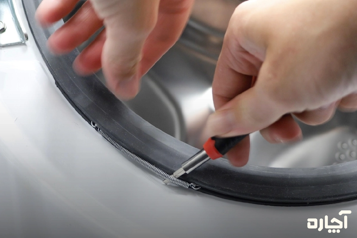 آموزش تعویض واشر لباسشویی؛ نصب فنر واشر جدید