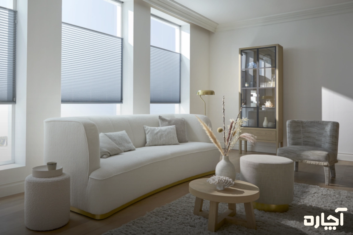 کاربرد پرده پلیسه برای پذیرایی و نشیمن