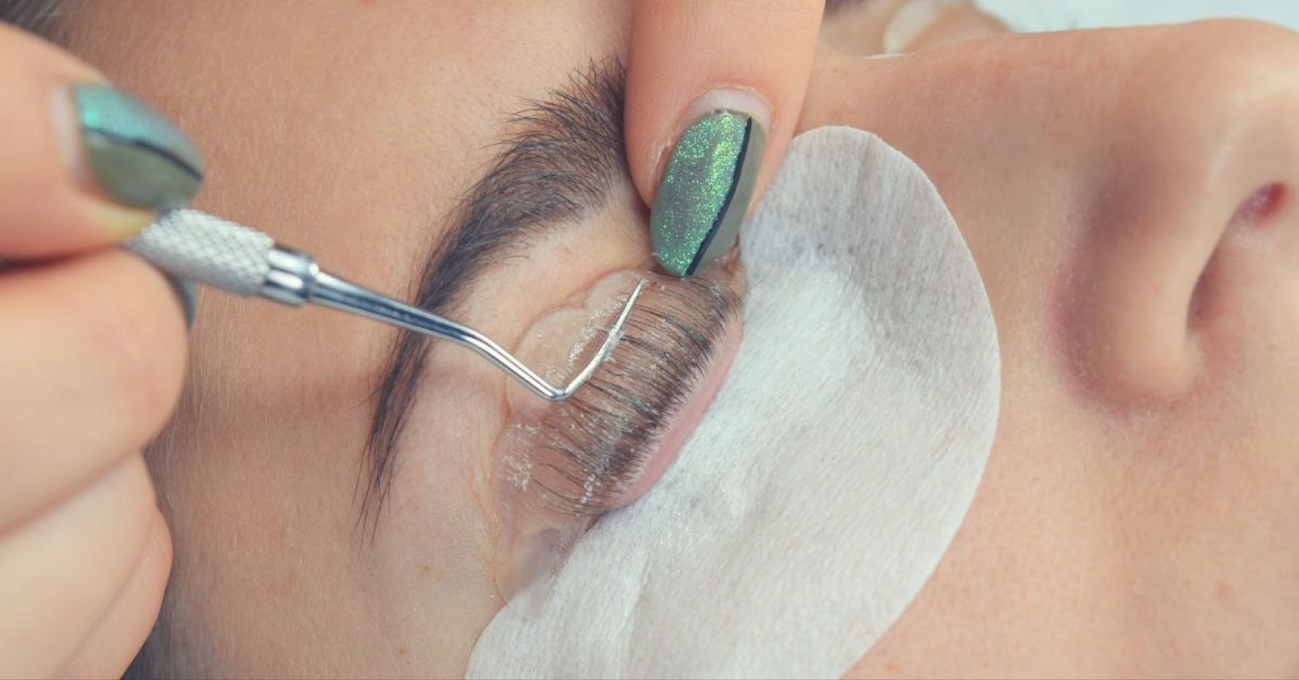 بهترین روشهای ریمو لیفت مژه