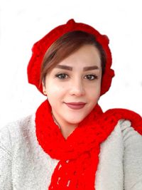 مریم جوادبین