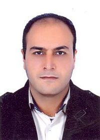 فرهاد حسینی
