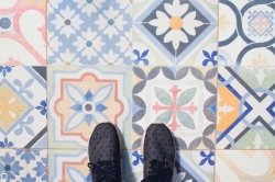 تصویر کاشی‌ کاری و سرامیک