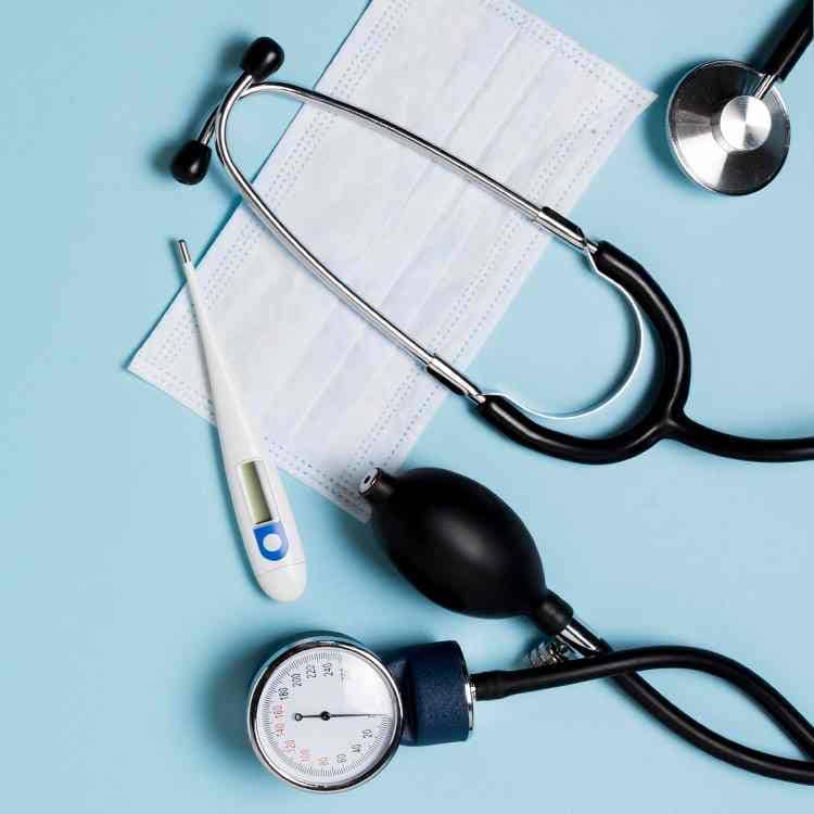 تصویر پرستاری و تزریقات